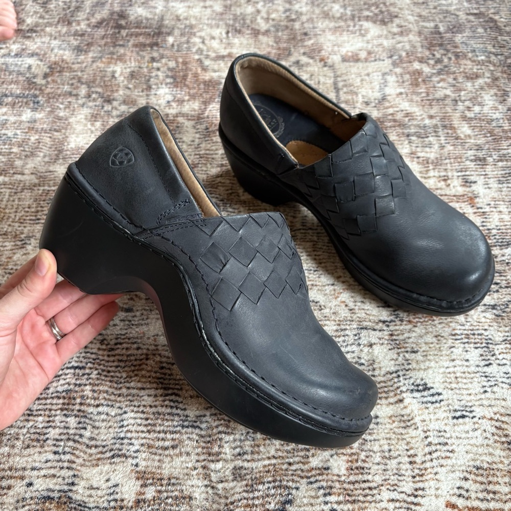 Ariat Ashbourne Briar Woven Leather Clogs